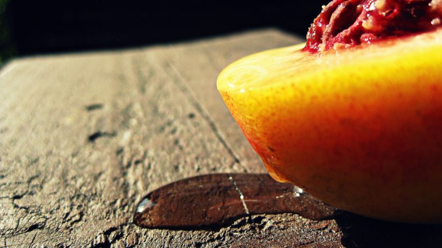 oral sex skills can make a peach juicy